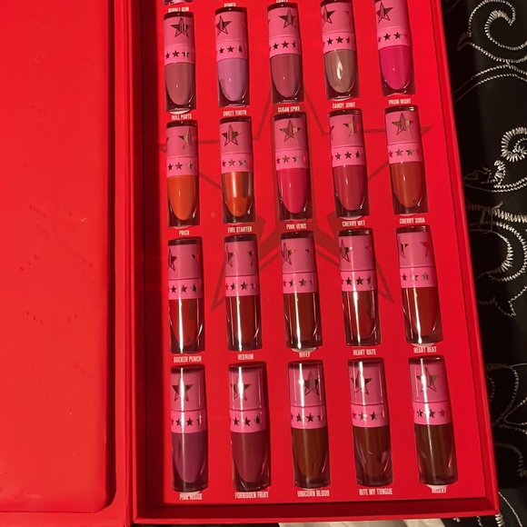 Jeffree Star Blood Sugar Vault BNIB - Picture 1 of 2